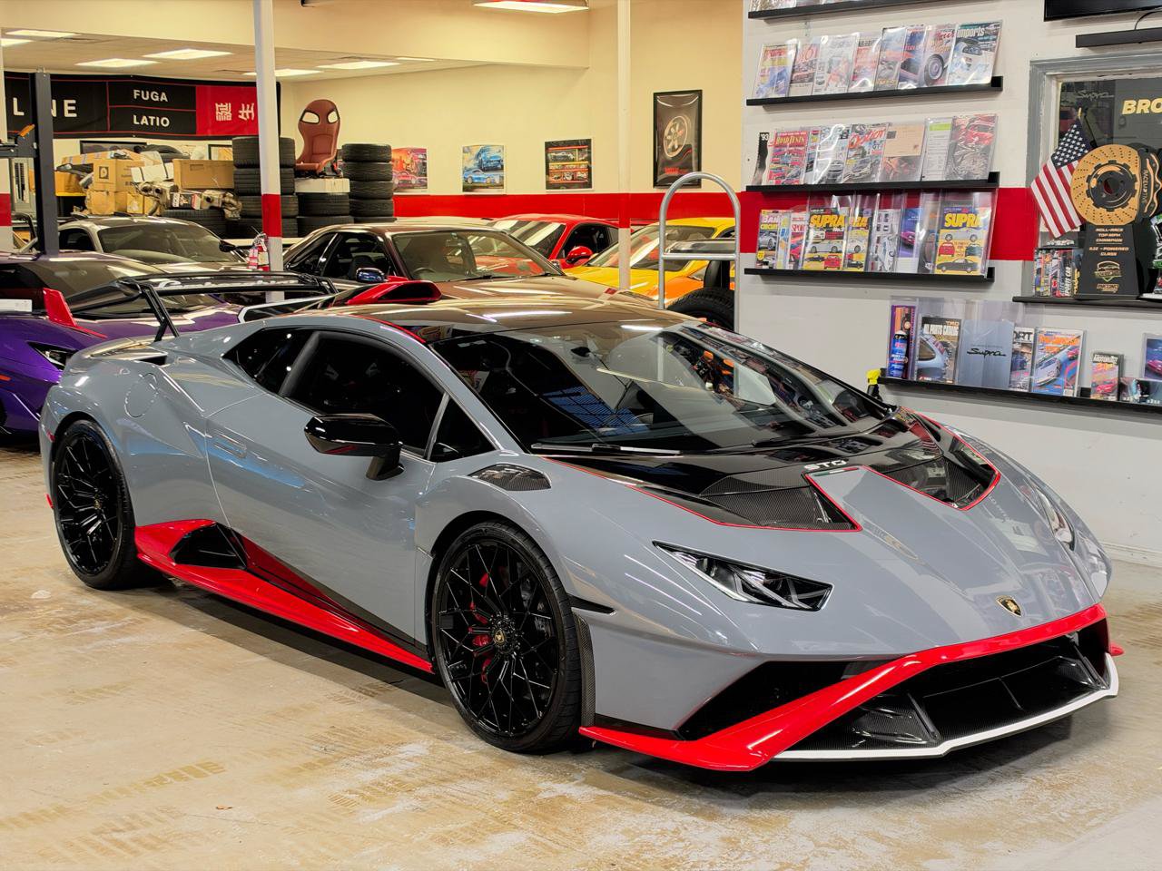 Used 2022 Lamborghini Huracan STO RWD image 4