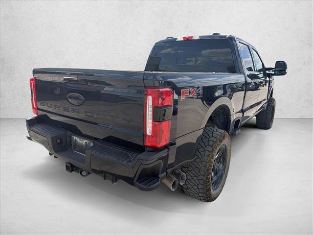 Used 2023 Ford F250 Lariat w/ Lariat Ultimate Package AWD/4WD image 5