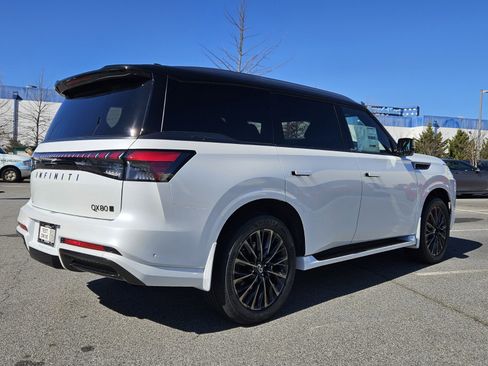 New 2026 INFINITI QX80 Autograph w/ Premium Cargo Package AWD/4WD image 6