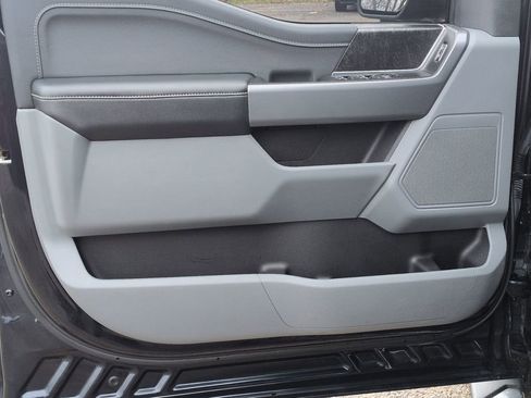 Used 2022 Ford F150 XLT w/ Equipment Group 302A High image 14