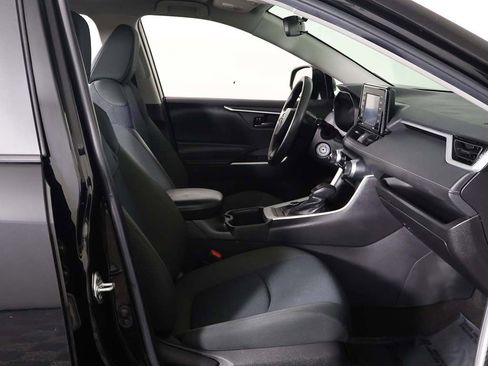 Used 2022 Toyota RAV4 LE AWD/4WD image 22