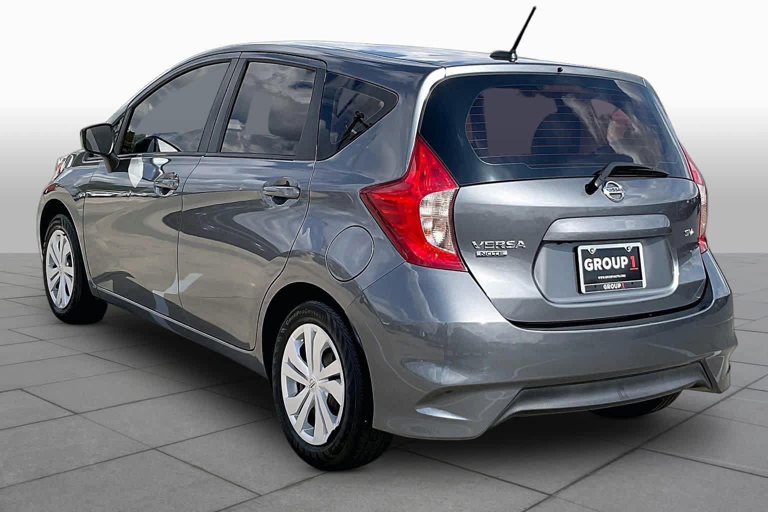 Used 2017 Nissan Versa Note SV FWD image 10