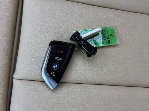 Used 2021 BMW X3 sDrive30i w/ Convenience Package image 32