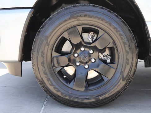 Used 2025 RAM 1500 Tradesman w/ Night Edition AWD/4WD image 6