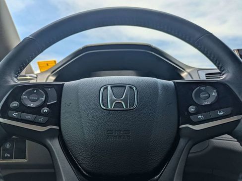 Used 2022 Honda Odyssey Elite image 32