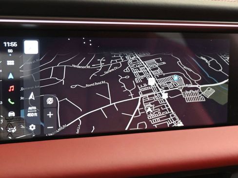 New 2024 Porsche Macan 4 Electric AWD/4WD image 16