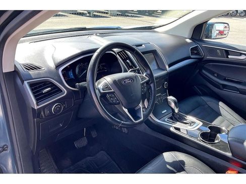 Used 2016 Ford Edge SEL w/ Equipment Group 201A AWD/4WD image 16