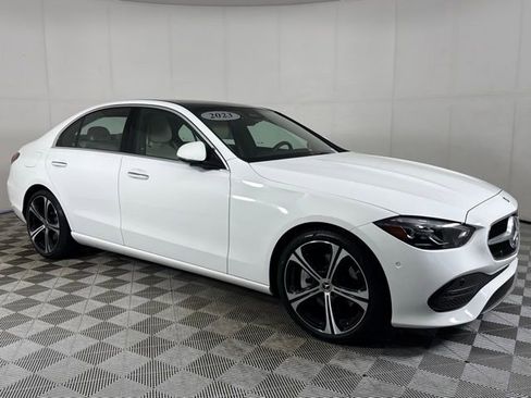 Used 2023 Mercedes-Benz C 300 Sedan image 10