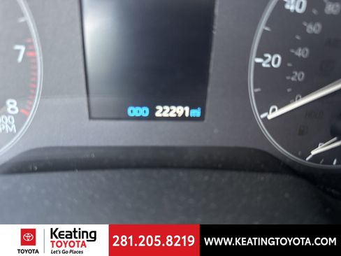 Used 2023 Toyota Corolla SE image 14