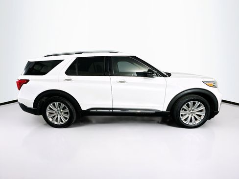 Used 2020 Ford Explorer Limited image 10