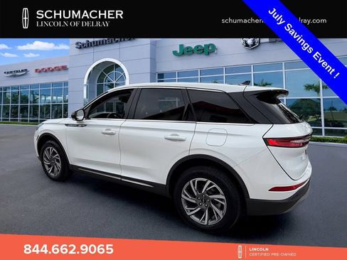 Used 2024 Lincoln Corsair FWD image 5