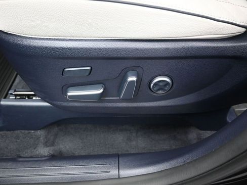 Used 2024 Hyundai Palisade Limited AWD/4WD image 27