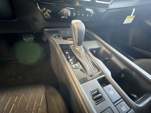 Used 2026 Nissan Sentra SV w/ Floor Mat Package FWD image 17