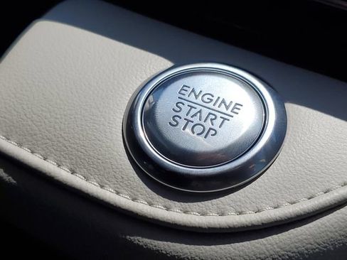 New 2026 Lincoln Nautilus Reserve AWD/4WD image 21