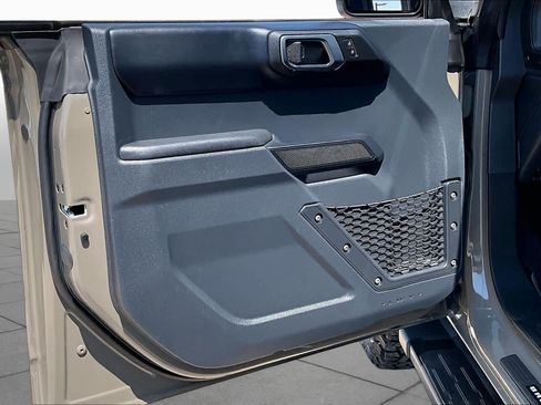Used 2025 Ford Bronco Badlands AWD/4WD image 22