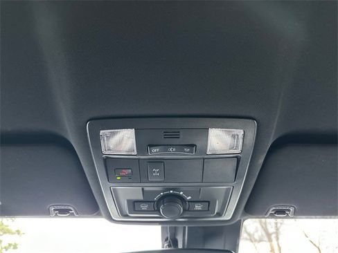 Used 2022 Toyota Tacoma TRD Off-Road image 27