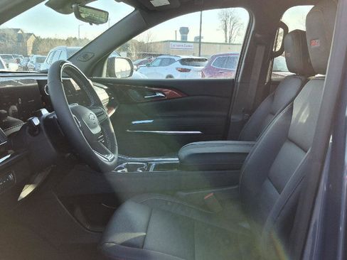 New 2026 Chevrolet Traverse Z71 w/ Enhanced Driving Package image 10