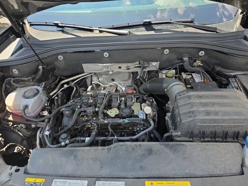 Certified 2024 Volkswagen Atlas Peak Edition SE AWD/4WD image 25