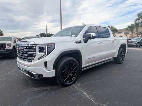 Used 2023 GMC Sierra 1500 Denali AWD/4WD image 8