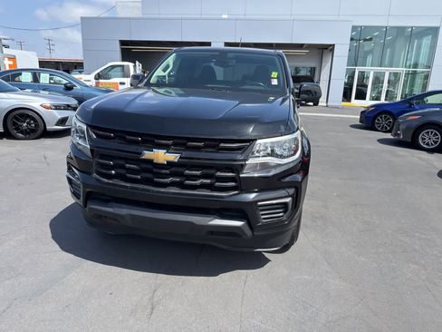Used 2022 Chevrolet Colorado LT w/ Fleet Safety Package RWD image 2