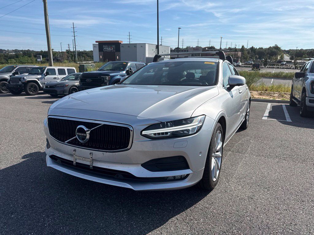 Used 2018 Volvo S90 T6 Momentum w/ Convenience Package AWD/4WD image 5