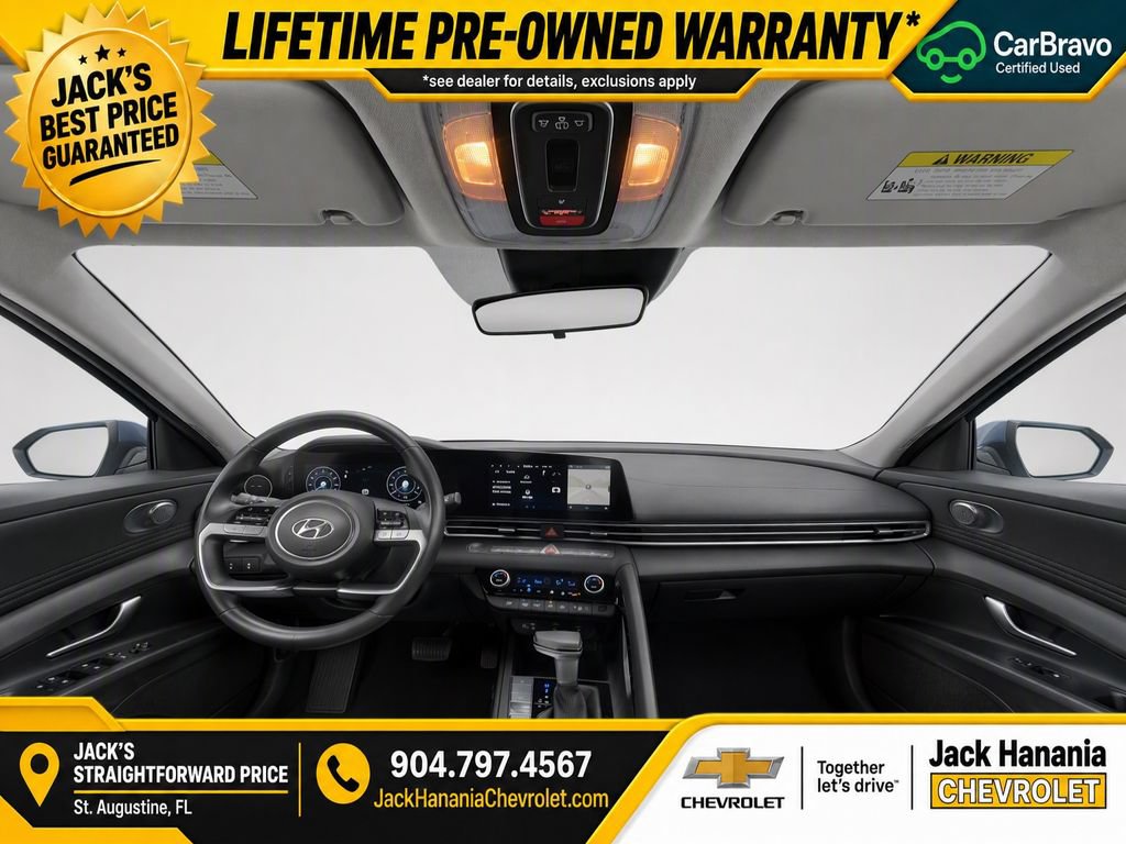 Used 2025 Hyundai Elantra SEL FWD image 9