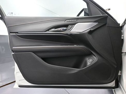 Used 2023 Cadillac CT4 V w/ LPO, ONYX Package AWD/4WD image 17