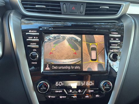 Used 2024 Nissan Murano SL AWD/4WD image 43