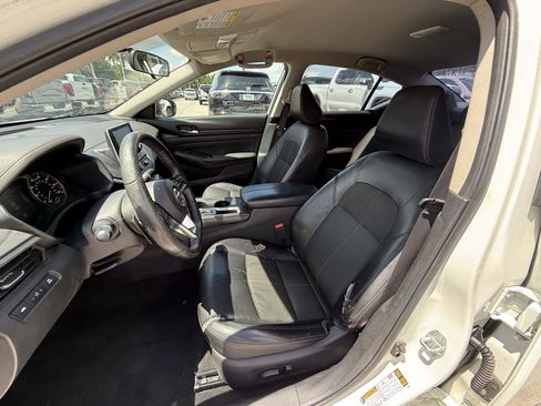 Used 2019 Nissan Altima 2.5 SR FWD image 27