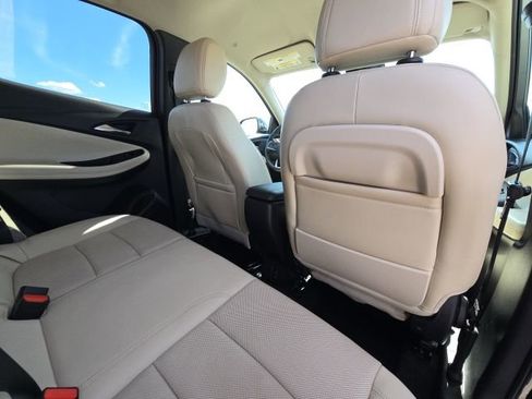 Used 2024 Buick Encore GX Avenir w/ Avenir Convenience Package image 17