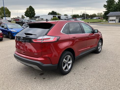 Used 2022 Ford Edge SEL w/ Convenience Package image 7