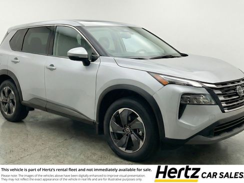 Used 2025 Nissan Rogue SV FWD image 1