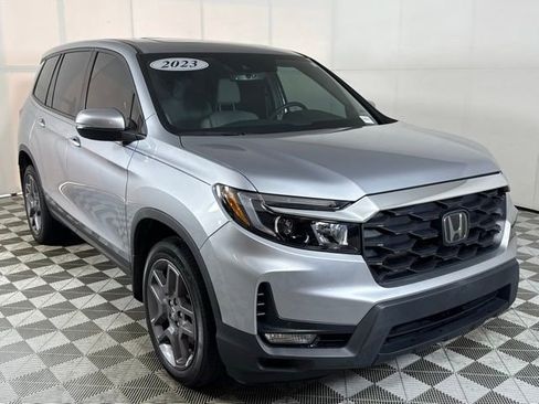 Used 2023 Honda Passport EX-L image 9