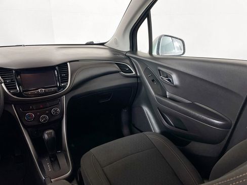 Used 2021 Chevrolet Trax LS w/ Tint and Cruise Package image 24