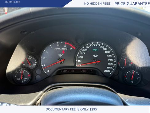 Used 2002 Chevrolet Corvette Coupe w/ Preferred Equipment Group2 RWD image 20