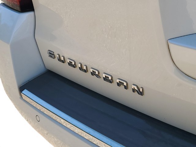 Used 2018 Chevrolet Suburban Premier RWD image 37