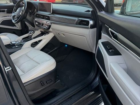 Used 2021 Kia Telluride EX w/ EX Premium Package image 18