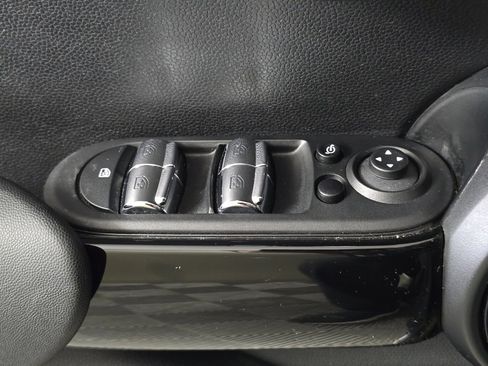 Certified 2023 MINI Cooper S image 14