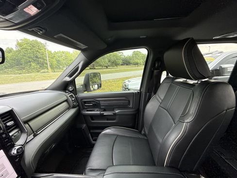 Used 2024 RAM 3500 Limited image 15