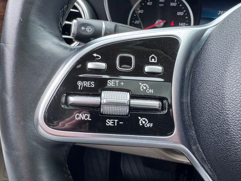 Used 2020 Mercedes-Benz C 300 4MATIC Sedan image 34