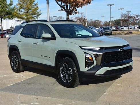New 2026 Chevrolet Equinox ACTIV w/ Safety and Technology Package image 3