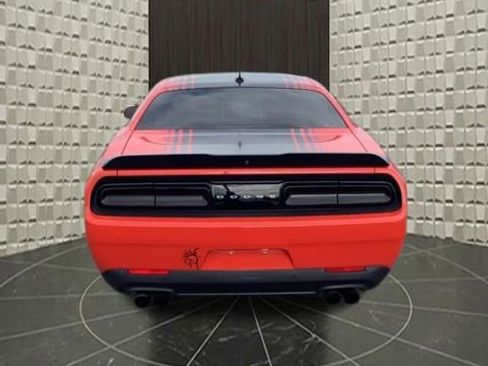 Used 2016 Dodge Challenger R/T Scat Pack RWD image 6