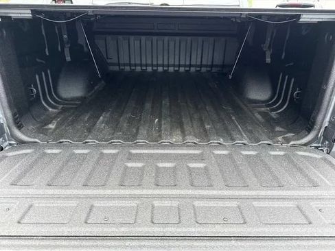 Used 2022 GMC Canyon Elevation w/ Trailering Package RWD image 13