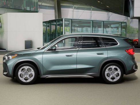 New 2026 BMW X1 xDrive28i image 4