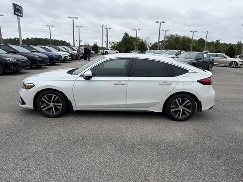 Used 2024 Honda Civic LX image 9