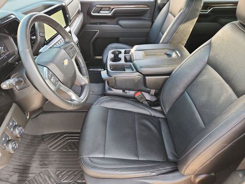 Used 2024 Chevrolet Silverado 2500 LT AWD/4WD image 20