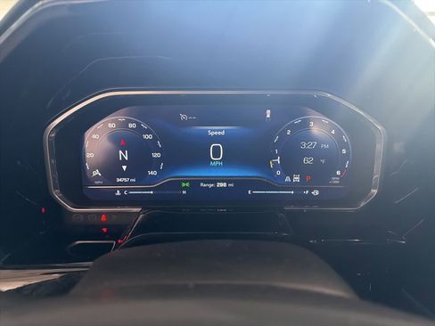 Used 2023 Chevrolet Silverado 1500 LT w/ Z71 Off-Road Package image 8