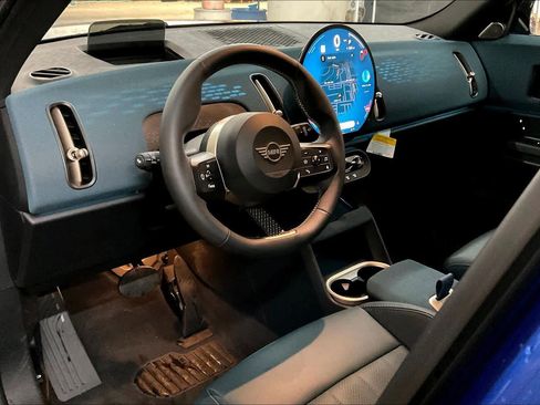 Certified 2025 MINI Cooper Countryman S image 16