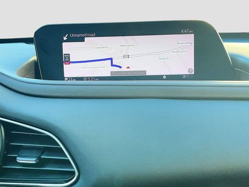 Used 2021 MAZDA CX-30 FWD 2.5 S w/ Premium Package image 17