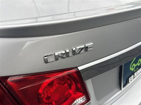 Certified 2016 Chevrolet Cruze LT FWD image 29